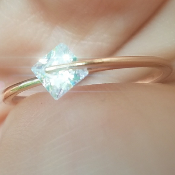 Dainty Rose Gold Square Rotating Diamond Ring - Picture 7 of 8